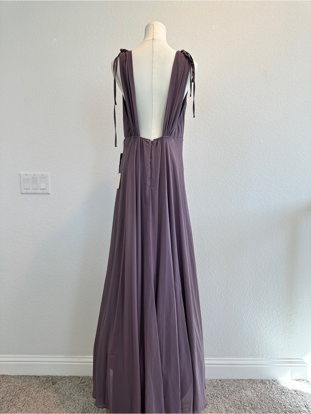 Lulus NWT Dusty Mauve Maxi Dress XL Open Back Tie Shoulder Formal Gown - Picture 4 of 5